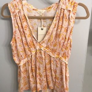 Lucky Brand XS/TP top, New with tags